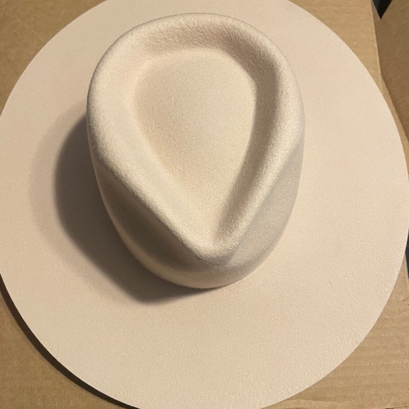 WESLEY WIDE BRIM FEDORA HAT - Picture 1 of 4